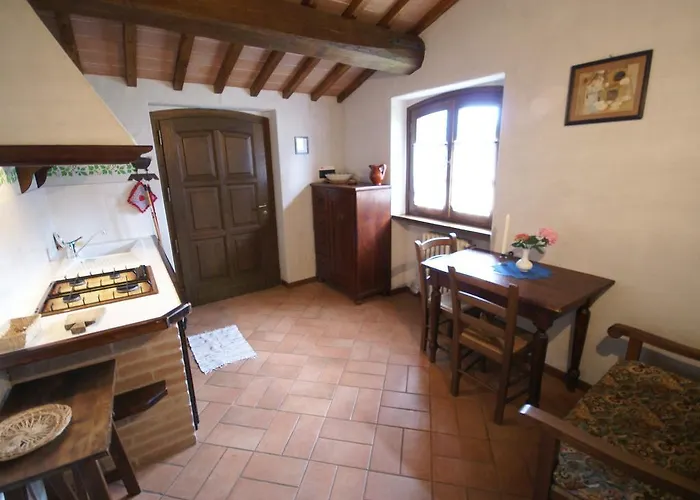 In With Pool & Terrace Монтоне